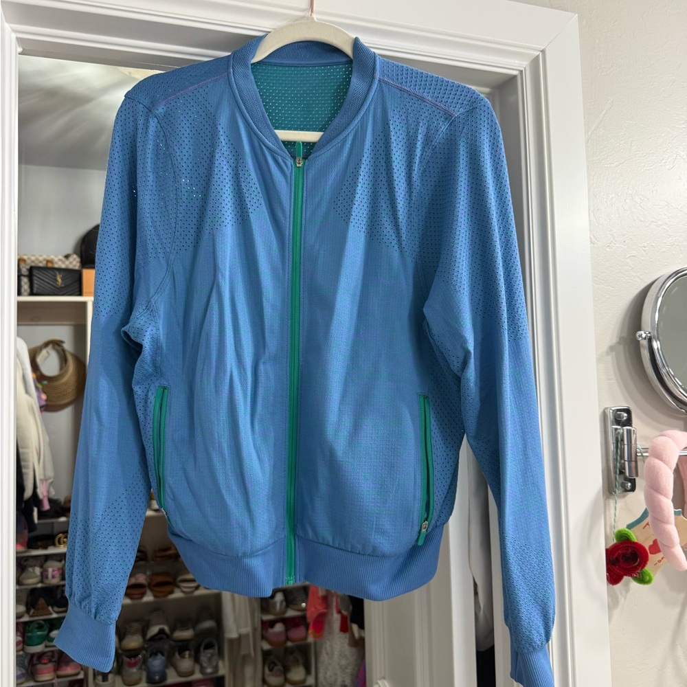 Lululemon Women's Blue Mesh Jacket